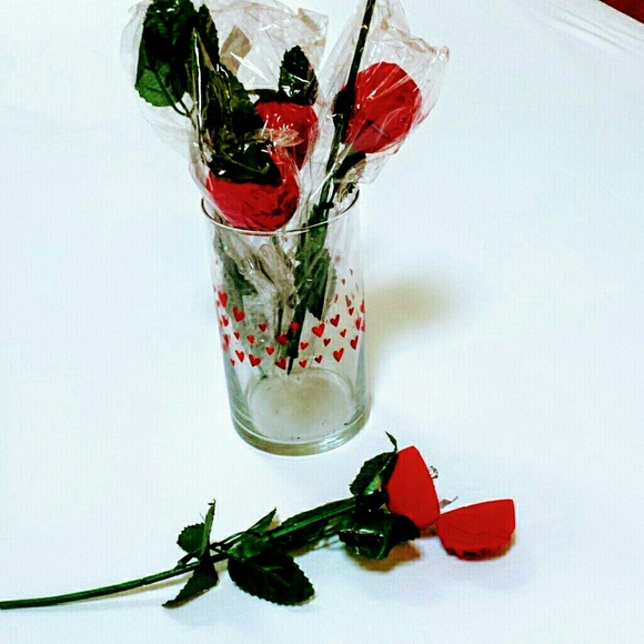 Pair of cubic zirconia earrings - Picture 3 of 11